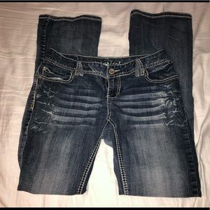 Maurices jeans